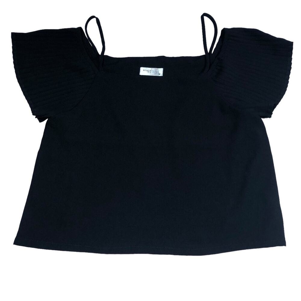 Bench black crop top medium